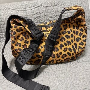 Baggu Medium Nylon Crescent Bag - Leopard